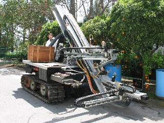 OPR: "Orange Picking Robot"